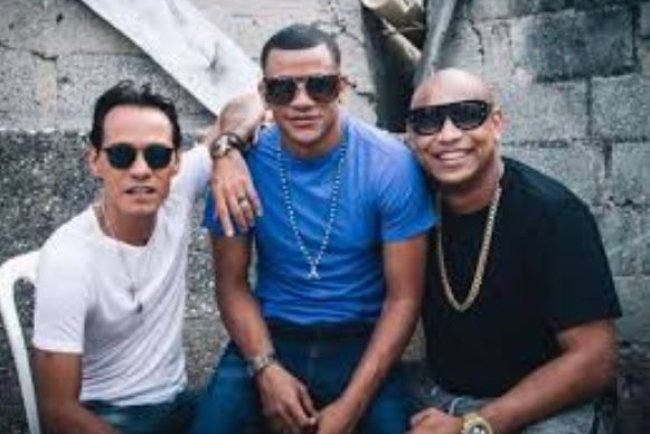 Colaboración Épica: Marc Anthony y Gente de Zona en "La Gozadera" - Un Hit que Revolucionó la Música Latina