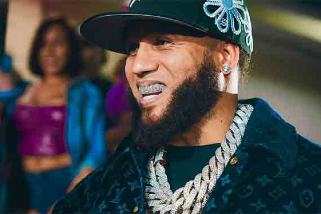 El Alfa, el Jefe del Dembow Dominicano, Anuncia su Retiro de la Música